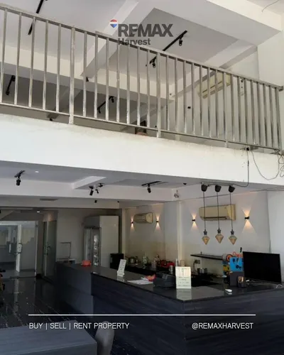 Gedung Hoek Muara Karang 4