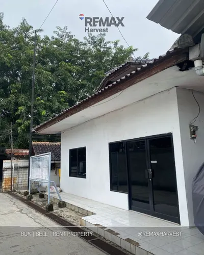 Bangunan dan Lahan Parkir Kebon Jeruk 5