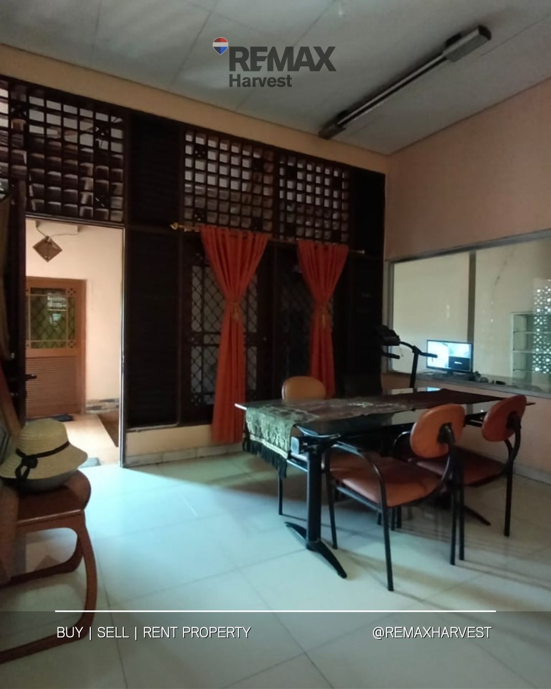 Rumah Asri Terawat Dalam Komplek Jurang Mangu Barat 2