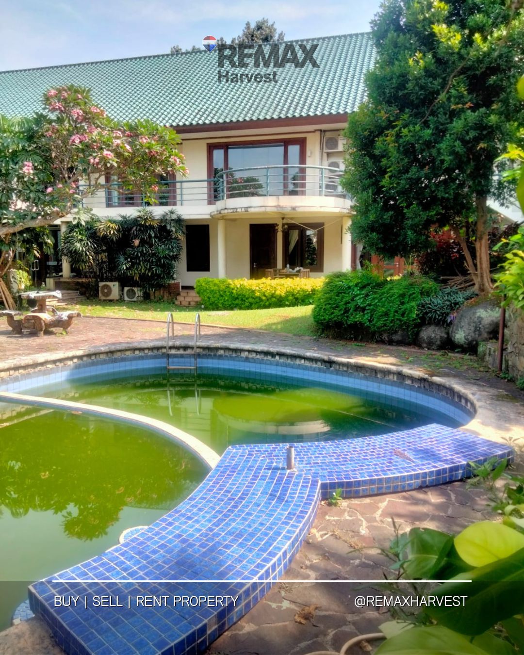 Rumah Mewah Halaman Luas Lebak Bulus 3
