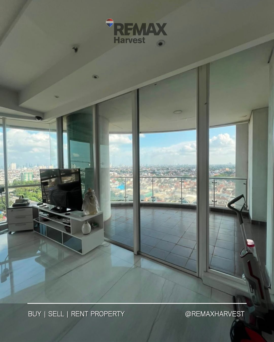 Apartemen St Moritz Puri Indah 2