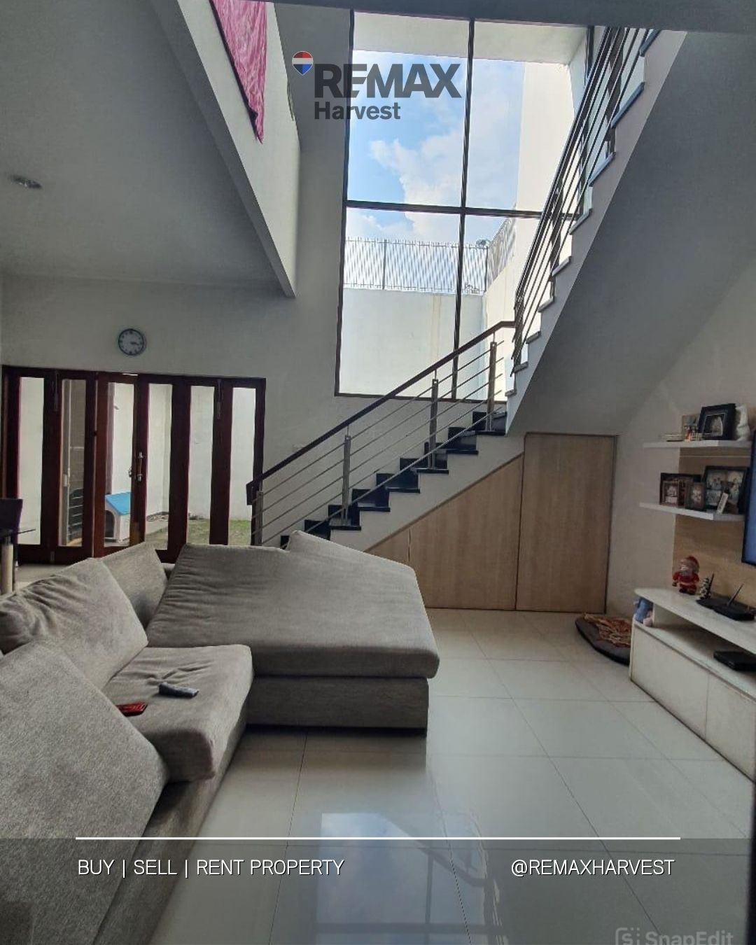 Rumah Singgasana Pradana Bandung 5