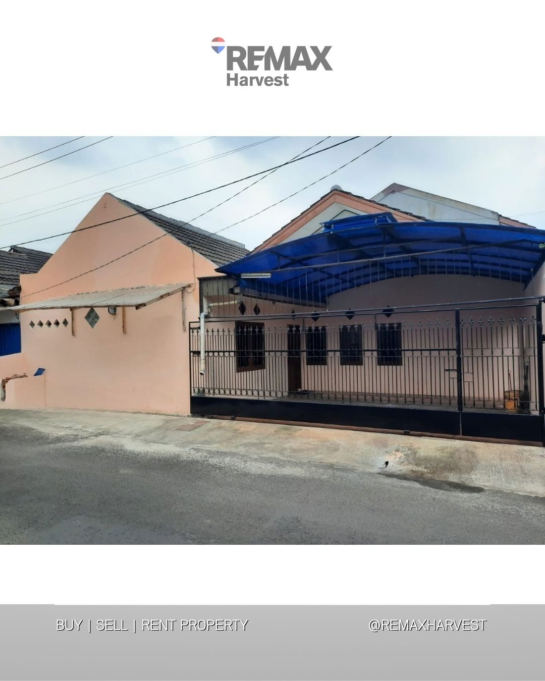 Rumah Hoek Perumahan Kembang Larangan 2